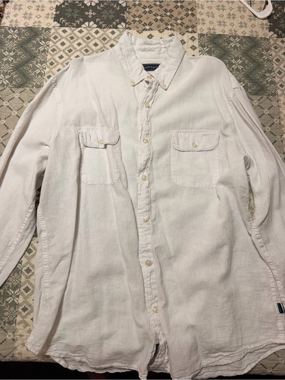crown & ivy White Casual Button-Down Linen Shirt